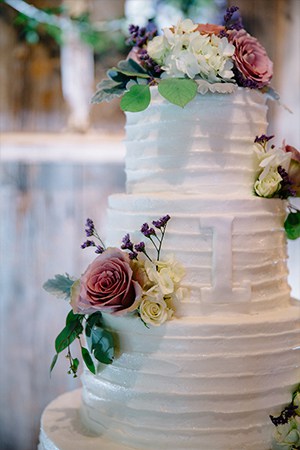 Wedding Flowers, Flowers For The Wedding Cake